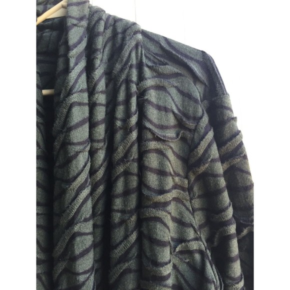 Chalet Green Black Patterned Open Cardigan Wrap - Waterfall Rayon XL Textured - Picture 8 of 12